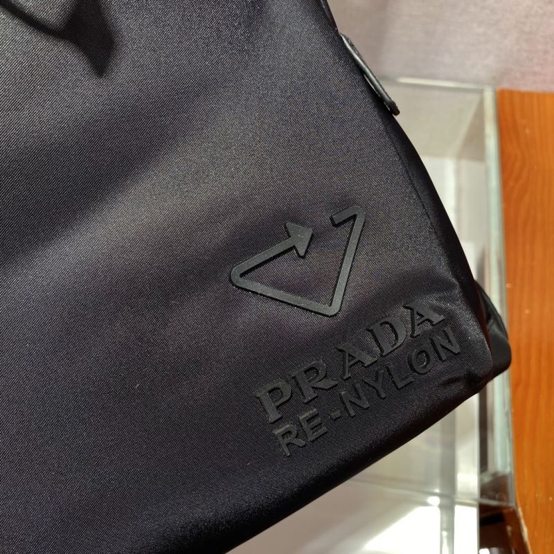Pra*a backpacks